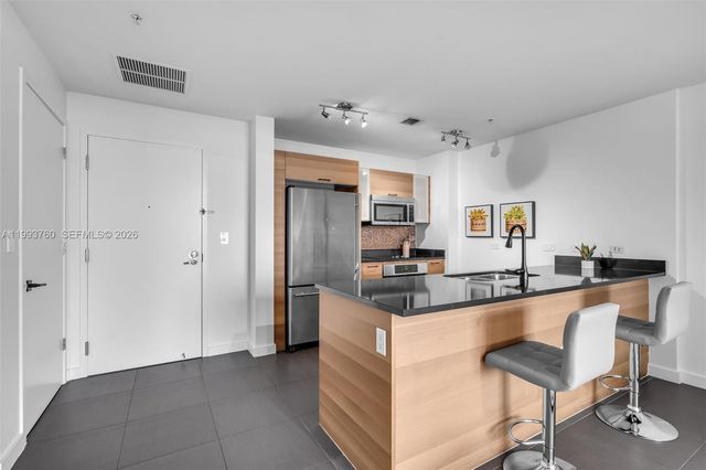 3301 NE 1st Ave H2813, Miami, FL 33137