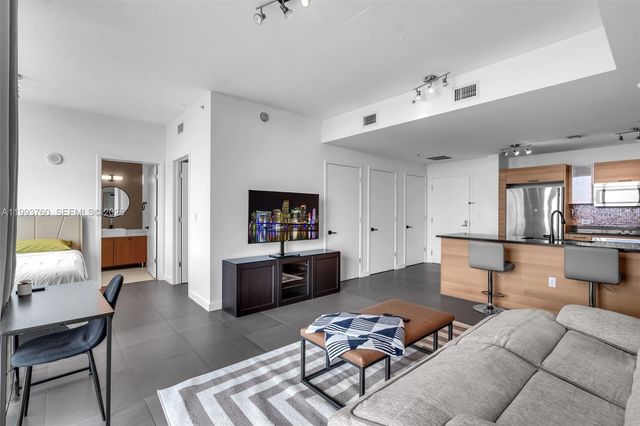 3301 NE 1st Ave H2813, Miami, FL 33137