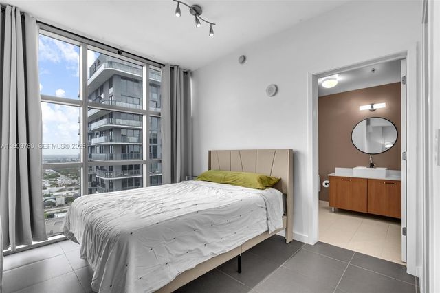 3301 NE 1st Ave H2813, Miami, FL 33137