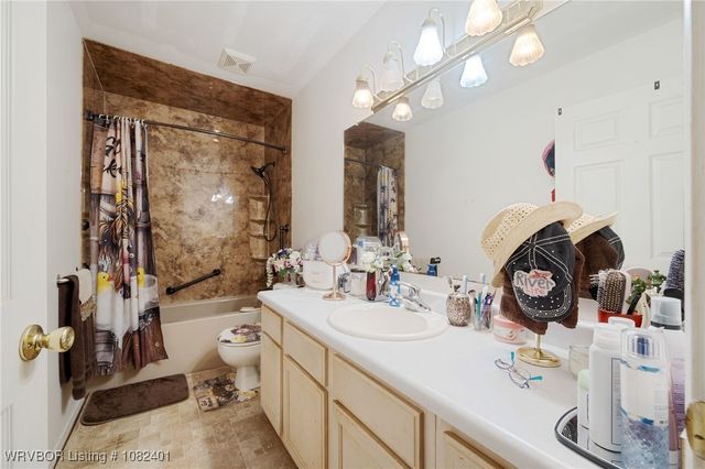 2205 Quartz Circle, Van Buren, AR 72956