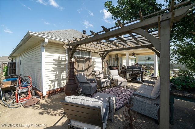 2205 Quartz Circle, Van Buren, AR 72956