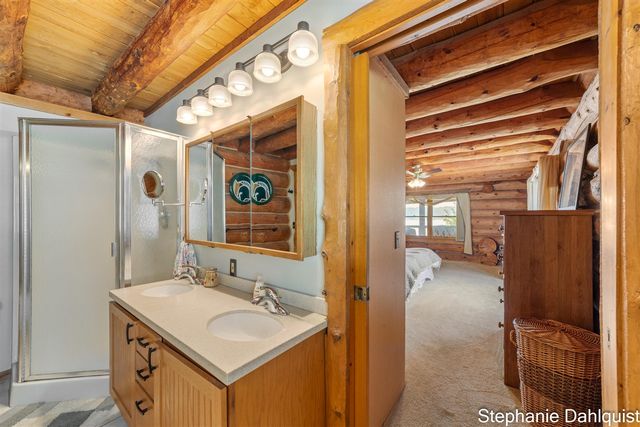 1601 Westwind Court, Muskegon, MI 49445