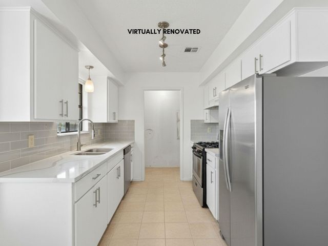 3138 Sunbeam Street, Houston, TX 77051