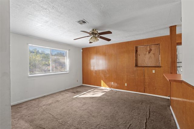 3138 Sunbeam Street, Houston, TX 77051