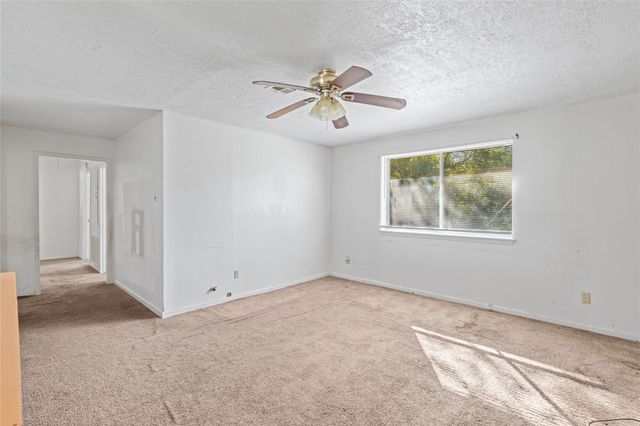 3138 Sunbeam Street, Houston, TX 77051