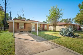 3138 Sunbeam Street, Houston, TX 77051