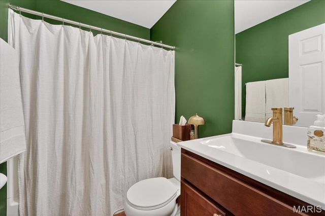 841 Palisades Circle, St Charles, MO 63301