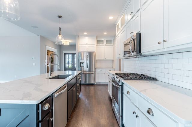 1512 Jacobs Drive, Fort Wayne, IN 46814