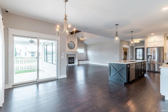 1512 Jacobs Drive, Fort Wayne, IN 46814