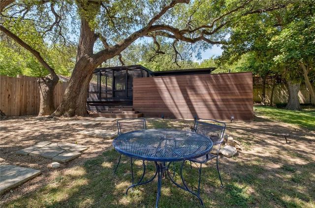 503 E Live Oak St, Austin, TX 78704