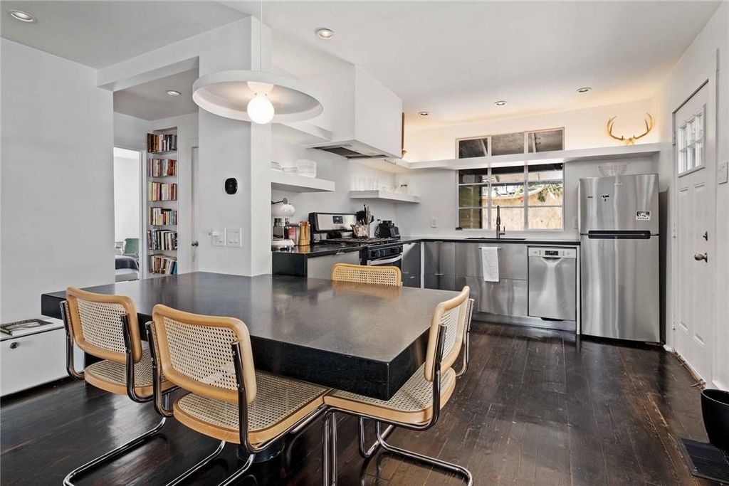 503 E Live Oak St, Austin, TX 78704