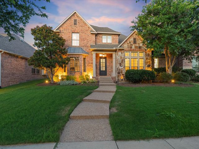 417 Mordred Lane, Lewisville, TX 75056