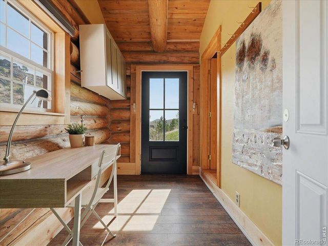 1652 Eiger Road, Livermore, CO 80536