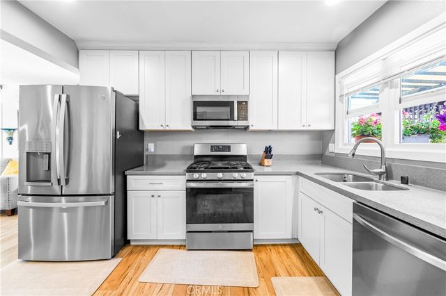 1477 Lemon Avenue, Long Beach, CA 90813