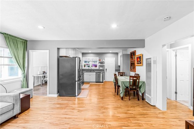 1477 Lemon Avenue, Long Beach, CA 90813