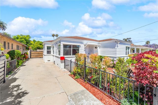 1477 Lemon Avenue, Long Beach, CA 90813