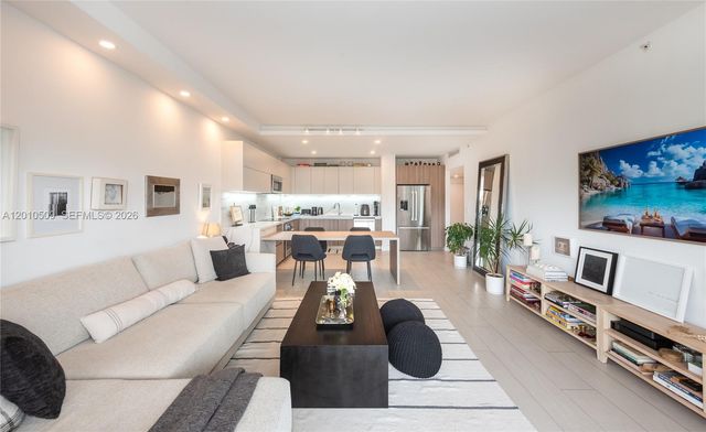 151 Crandon Blvd 241 241, Key Biscayne, FL 33149