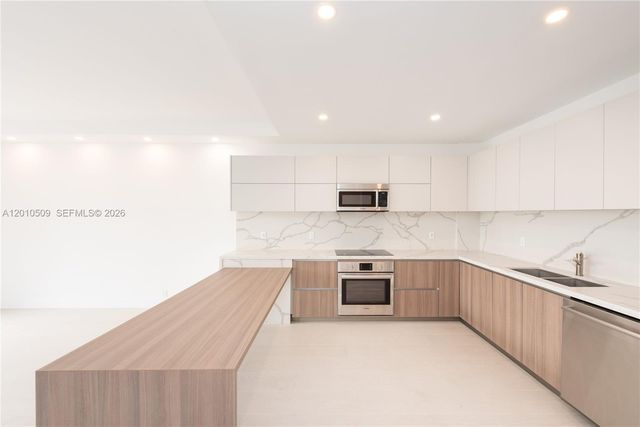 151 Crandon Blvd 241 241, Key Biscayne, FL 33149