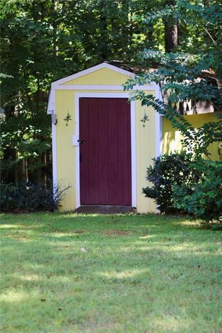 150 Ashley Drive, Fayetteville, GA 30214