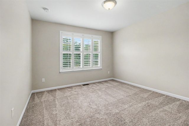 419 Amelia Circle, South Lyon, MI 48178