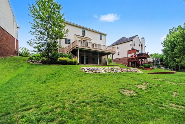 419 Amelia Circle, South Lyon, MI 48178