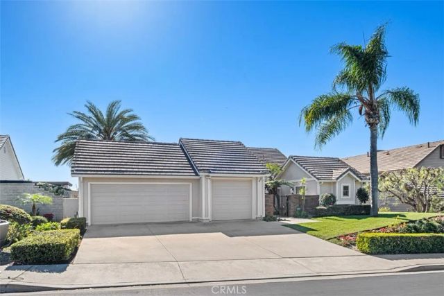 4 NORTHAMPTON, Coto De Caza, CA 92679