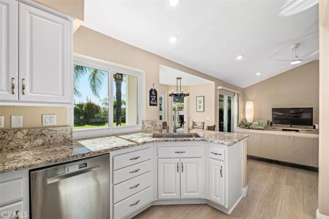 4 NORTHAMPTON, Coto De Caza, CA 92679