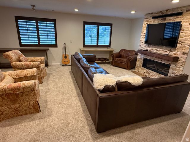 6709 W DESERT LILY CIR, Herriman, UT 84096