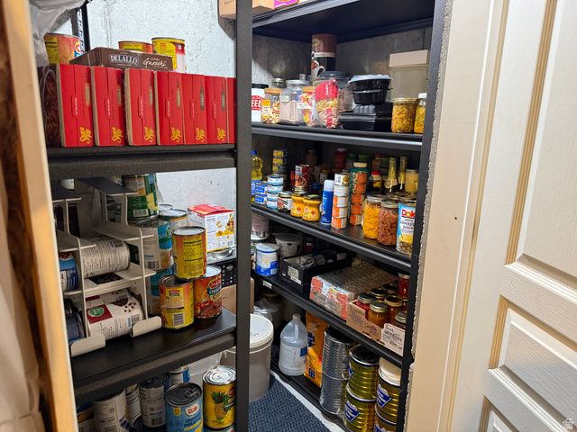 6709 W DESERT LILY CIR, Herriman, UT 84096