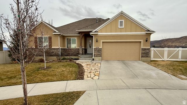 6709 W DESERT LILY CIR, Herriman, UT 84096