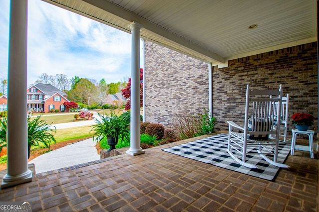 805 Birkdale Boulevard, Carrollton, GA 30116