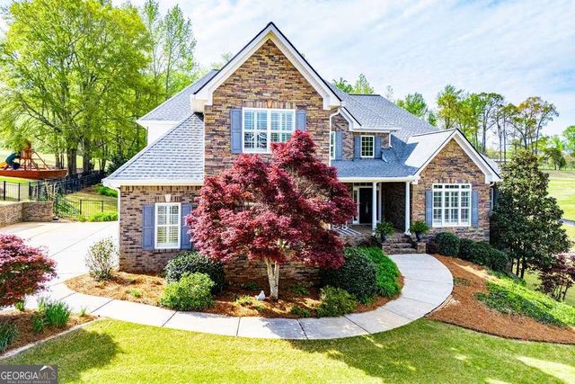 805 Birkdale Boulevard, Carrollton, GA 30116