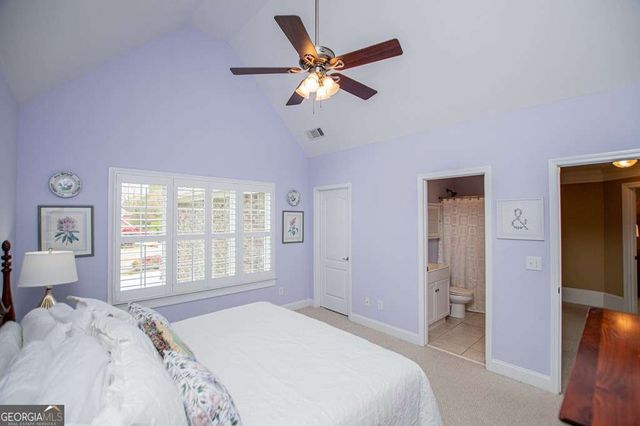805 Birkdale Boulevard, Carrollton, GA 30116