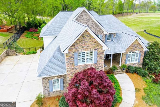 805 Birkdale Boulevard, Carrollton, GA 30116