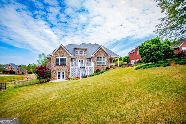 805 Birkdale Boulevard, Carrollton, GA 30116