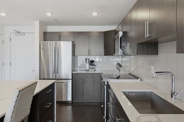 3116 W End Cir Apt 201, Nashville, TN 37203