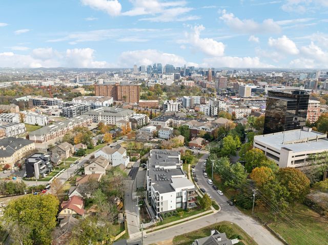 3116 W End Cir Apt 201, Nashville, TN 37203