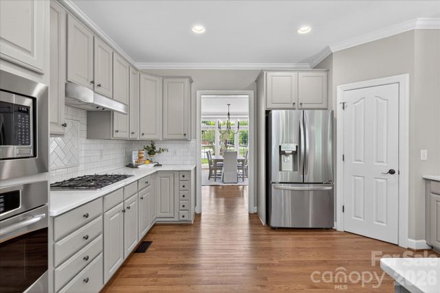 8700 Edgewater Court, Waxhaw, NC 28173