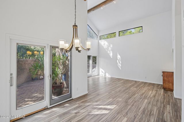 6987 E Nuthatch Trail, Tucson, AZ 85750