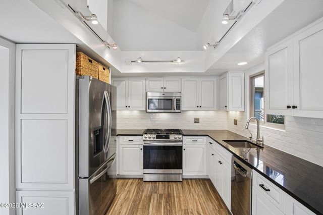 6987 E Nuthatch Trail, Tucson, AZ 85750