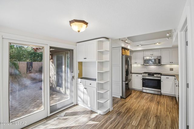 6987 E Nuthatch Trail, Tucson, AZ 85750