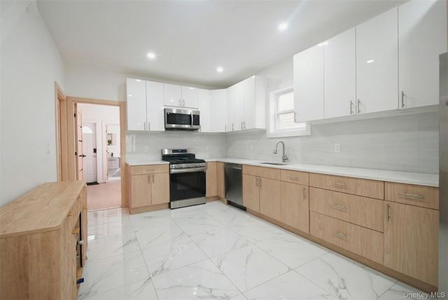 837 E 49th Street, Brooklyn, NY 11203