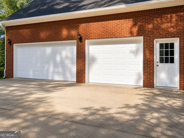 715 Lexington Avenue, Jonesboro, GA 30236