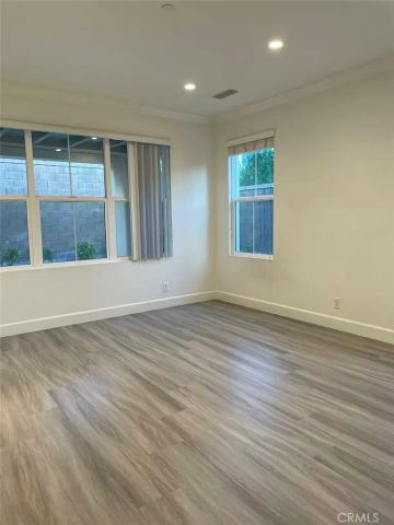 128 Yuba, Irvine, CA 92620