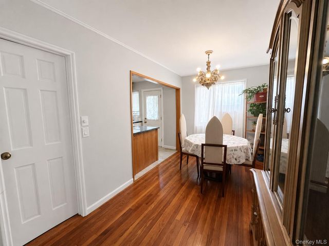 12-14 Bell Boulevard 109, Bayside, NY 11360