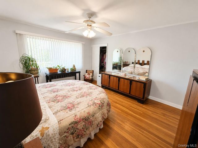 12-14 Bell Boulevard 109, Bayside, NY 11360