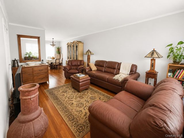 12-14 Bell Boulevard 109, Bayside, NY 11360