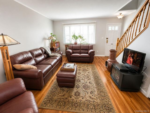 12-14 Bell Boulevard 109, Bayside, NY 11360