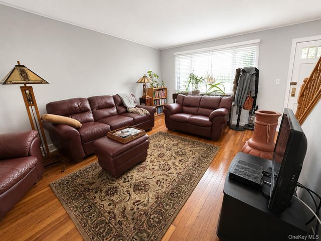 12-14 Bell Boulevard 109, Bayside, NY 11360