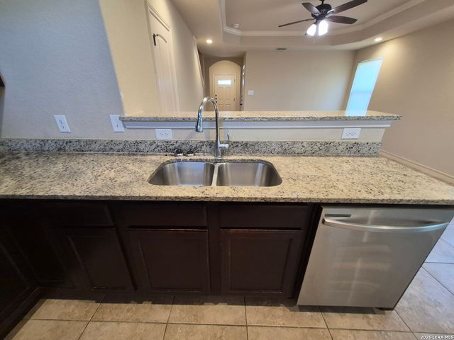 13910 Annas Way Unit 102, San Antonio, TX 78233